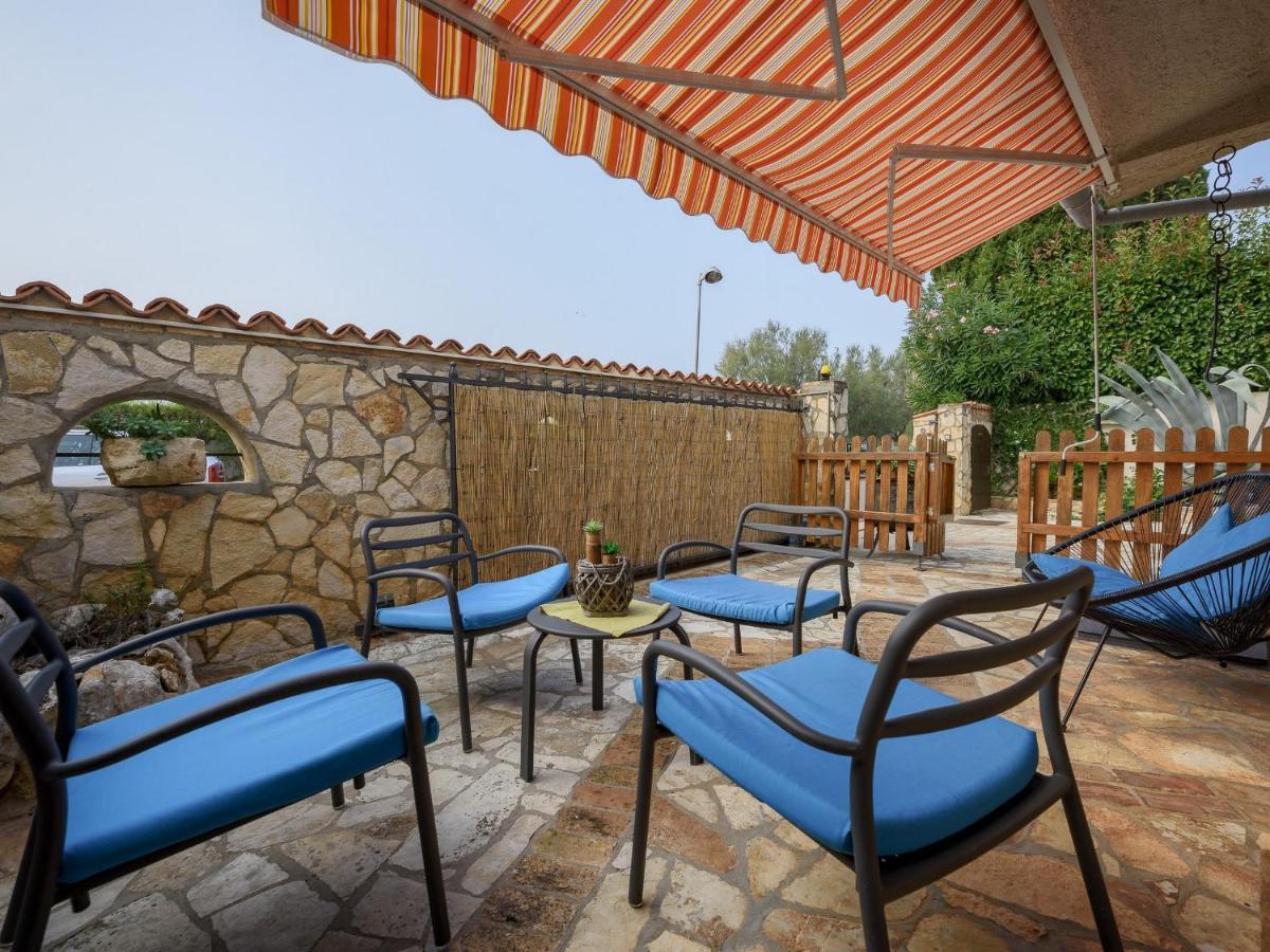 Casa Astrid By The Sea In بوريتش المظهر الخارجي الصورة