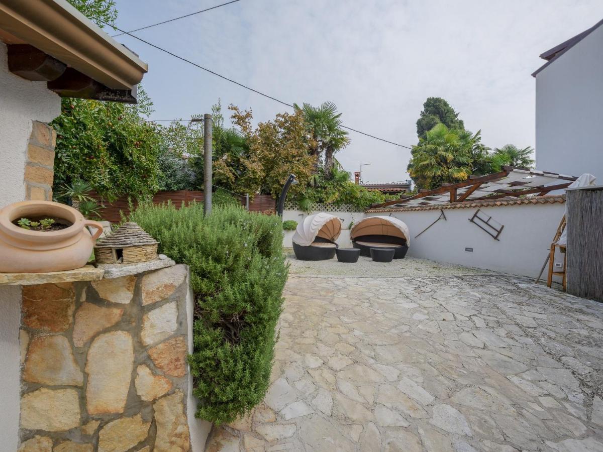 Casa Astrid By The Sea In بوريتش المظهر الخارجي الصورة
