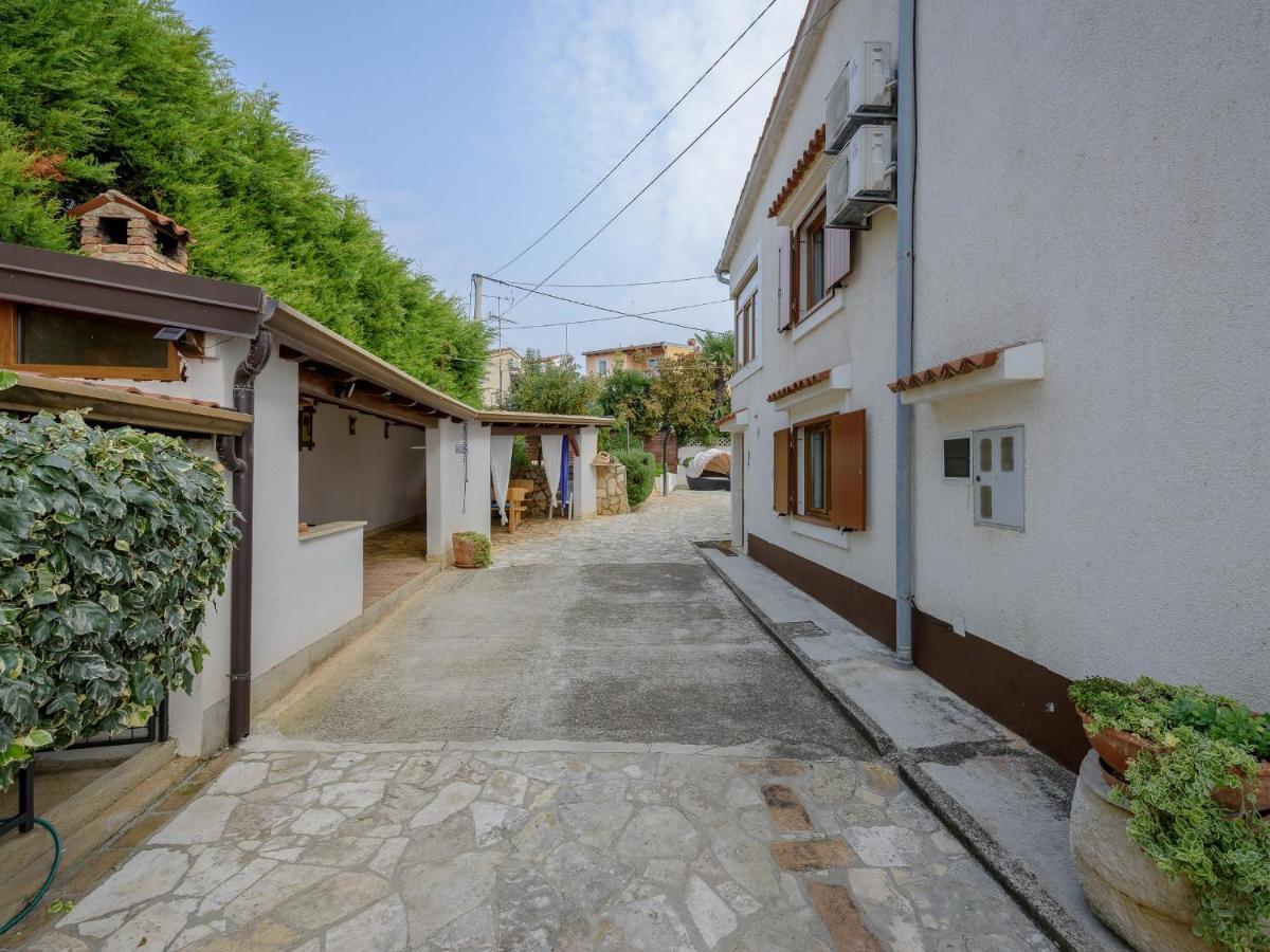 Casa Astrid By The Sea In بوريتش المظهر الخارجي الصورة